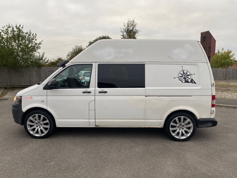 Vw transporter t5 4berth campervan 12 months mot  and rear seat belts 