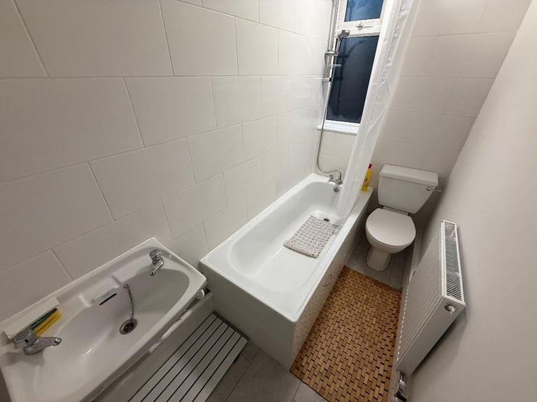 3 /4 BEDROOM FLAT TO RENT NORTH ACTON W3