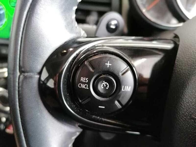 2019 MINI Cooper 2.0 Exclusive Hatchback 5dr HATCHBACK Petrol Automatic