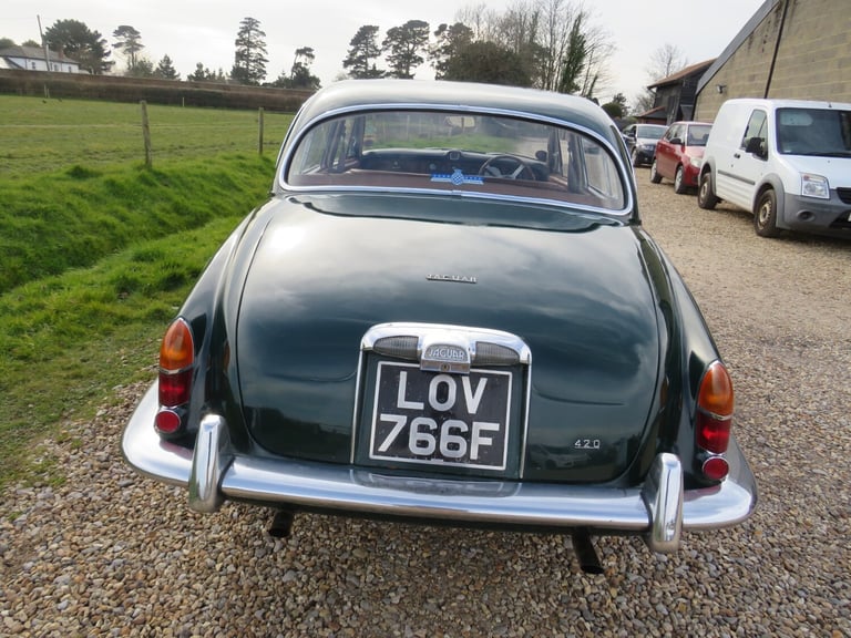 1968 Jaguar 420 4.2 MOD MANUAL Saloon Petrol Manual