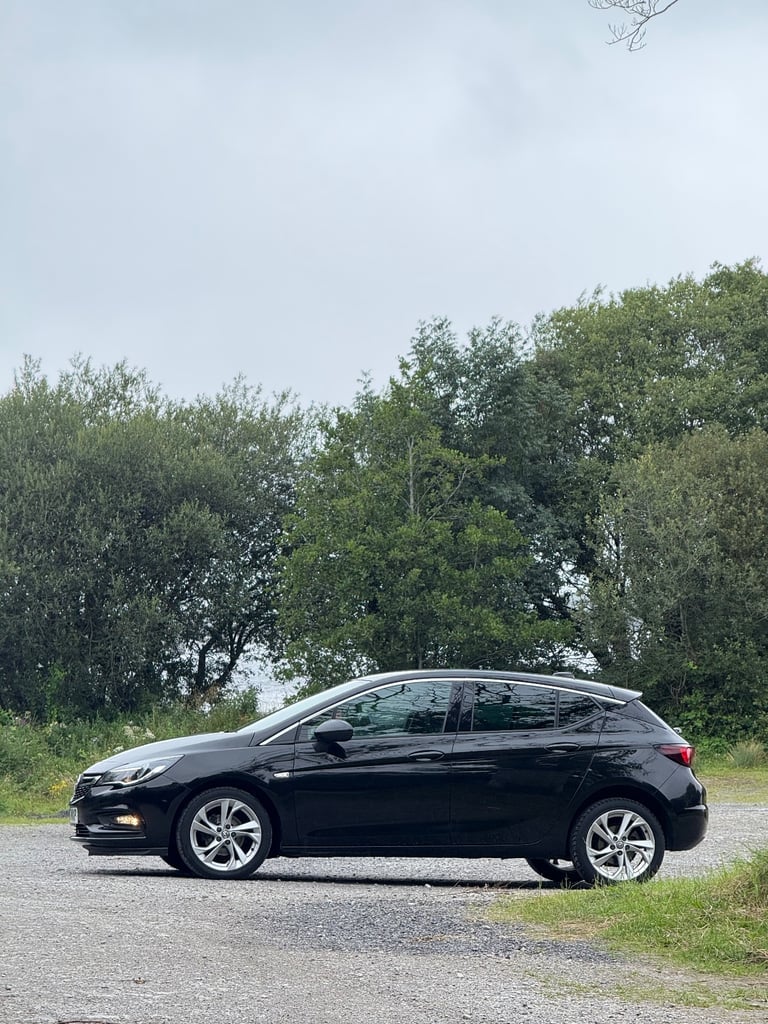 Vauxhall, ASTRA, Hatchback, 2017, Manual, 1399 (cc), 5 doors