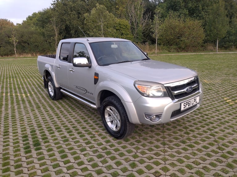 FORD RANGER 2.5 TDCI DOUBLE CAB PICKUP XLT THUNDER 4WD 2011 / 61 @ MCD CARS 