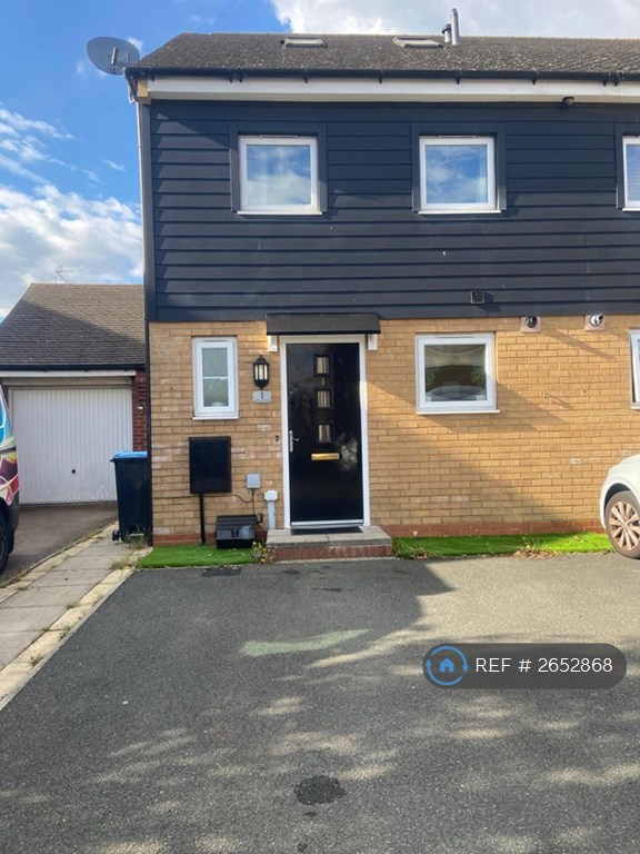 image for 3 bedroom house in Somerset Walk, Broughton, Milton Keynes, MK10 (3 bed) (#2652868)