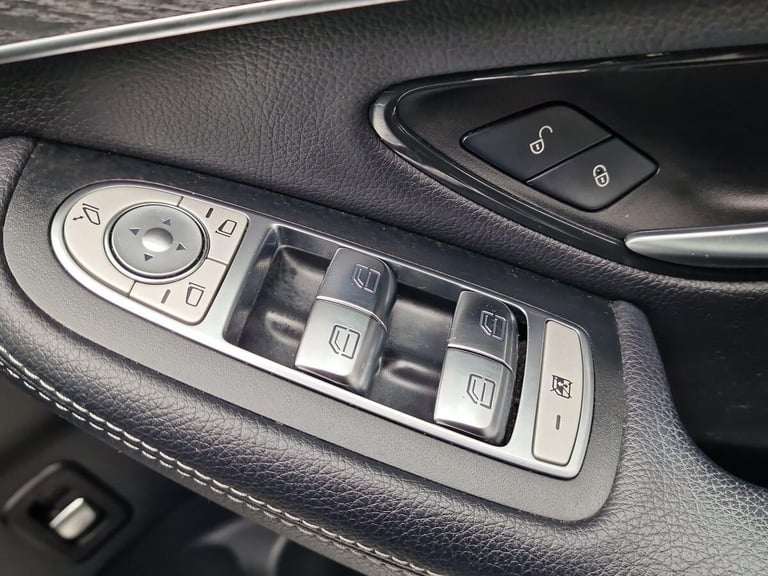 2020 Mercedes-Benz GLC 2.0 GLC300de 13.5kWh AMG Line (Premium) G-Tronic+ 4MATIC Euro 6 (s/s) 5dr ...