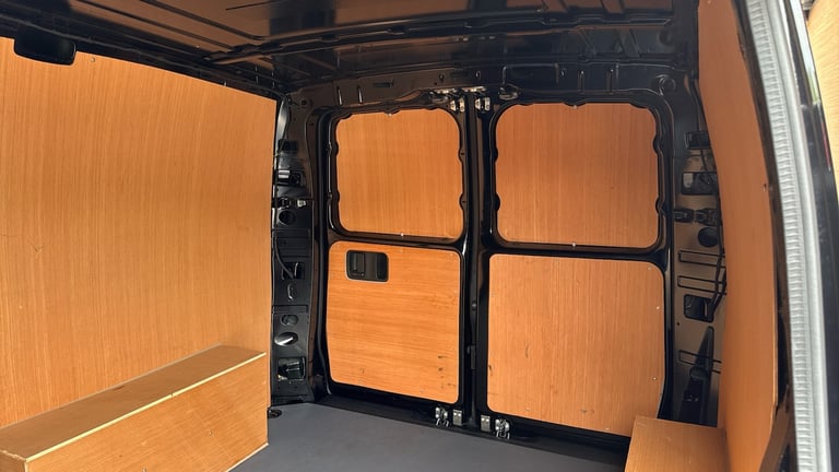 2024 Mercedes-Benz Vito 85kW 66kWh Progressive Panel Van L2 Auto 115PS PANEL VAN Electric Automatic