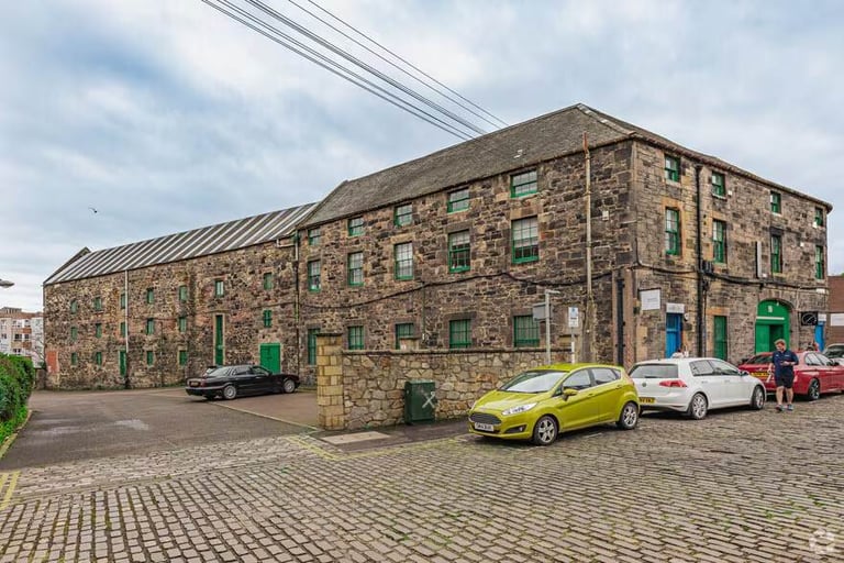 Offices and Business space in Leith