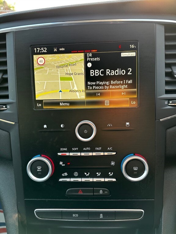 2017 Renault Megane 1.5 dCi Dynamique Nav 5dr HATCHBACK DIESEL Manual