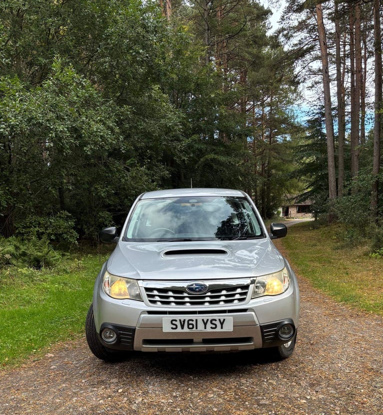 Subaru, FORESTER, Estate, 2011, Manual, 1998 (cc), 5 doors