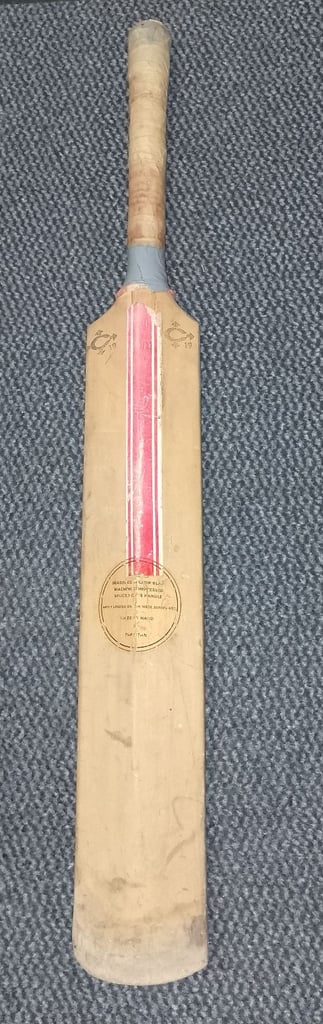 image for Classico Sialkot Vintage Willow Cricket Bat 