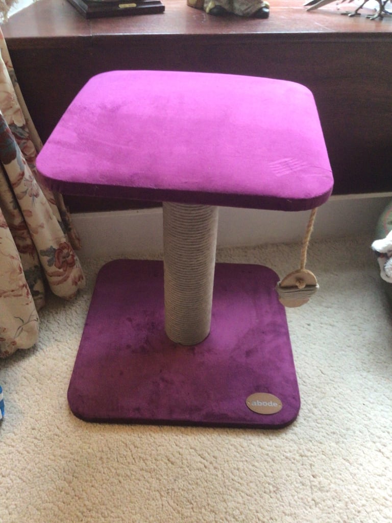Abode Cat scratch tree  