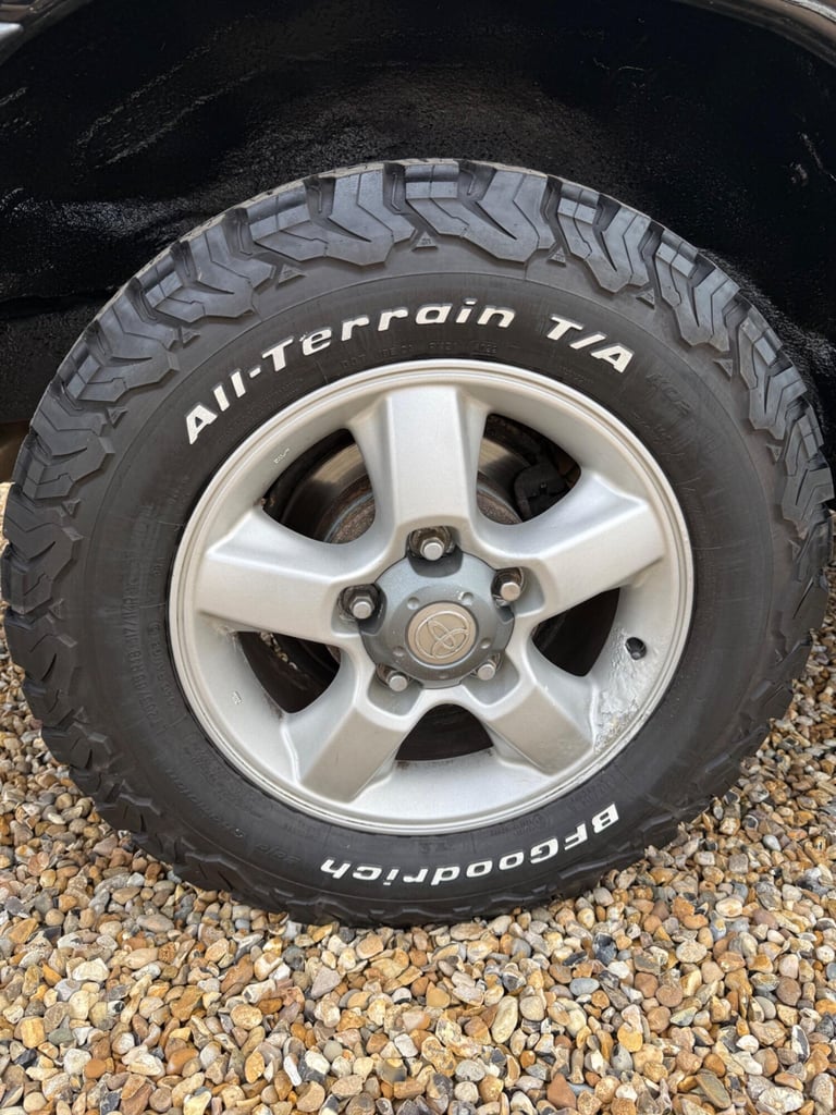  Toyota Land Cruiser Amazon 4.2 TD SUV 5dr Diesel Automatic (282 g/km, 201 bhp) Diesel Automatic