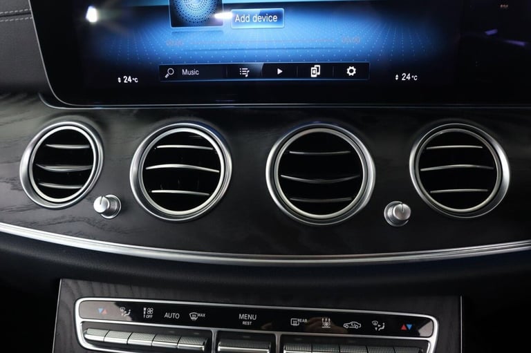 2021 Mercedes-Benz E-Class 2.0 E300de 13.5kWh AMG Line G-Tronic+ Euro 6 (s/s) 4dr Saloon DIESEL/E...