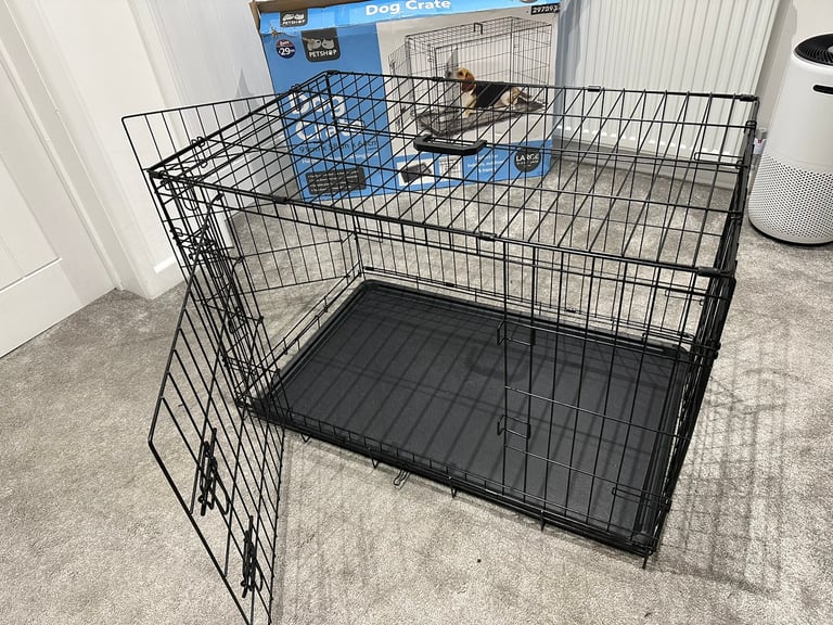 Dog crates in Canvey Island, Essex - Gumtree