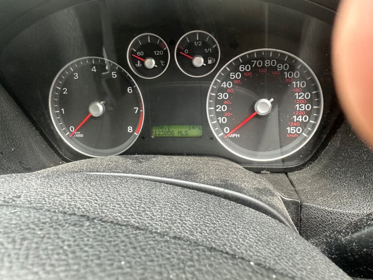 Ford, FOCUS, Hatchback, 2006, Manual, 1596 (cc), 5 doors
