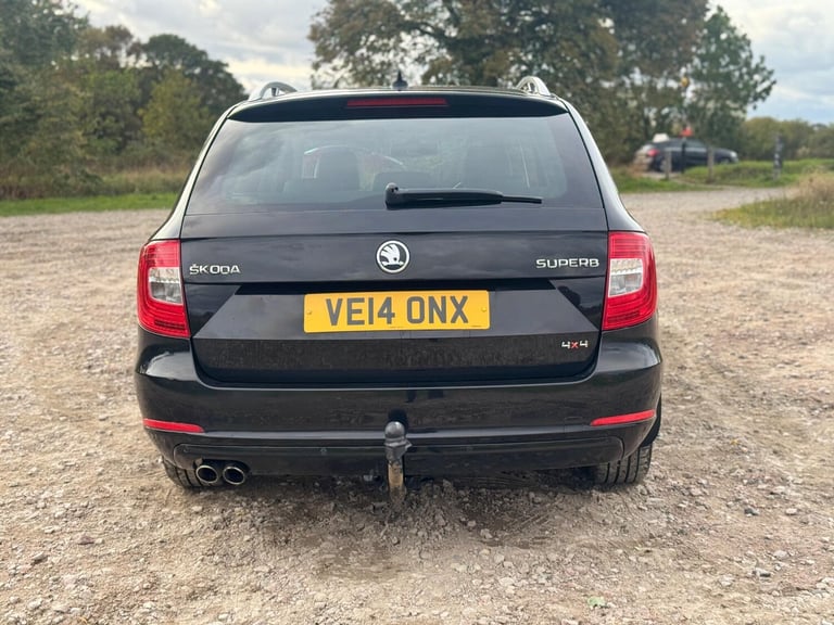 2014 Skoda Superb 2.0 TDI CR 170 Elegance 4X4 5dr DSG ESTATE DIESEL Automatic
