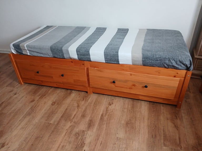 image for 2 sofa bed maroocan style with drawers 