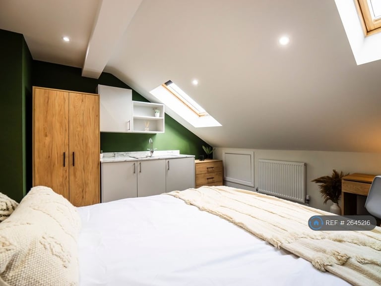 1 bedroom in Balfour Road, Portsmouth, PO2 (#2645216)