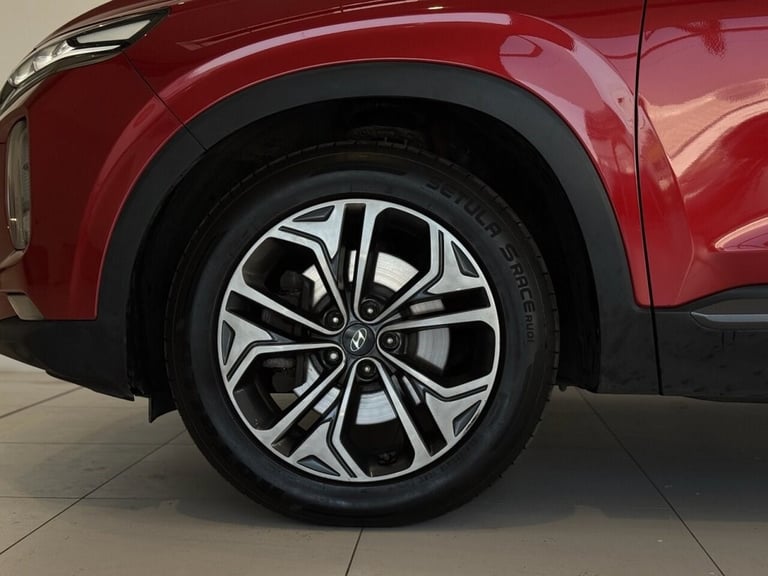 2019 Hyundai Santa Fe 2.2 CRDi Premium SE SUV 5dr Diesel Auto 4WD Euro 6 (s/s) 7 Seat (200 ps) ES...