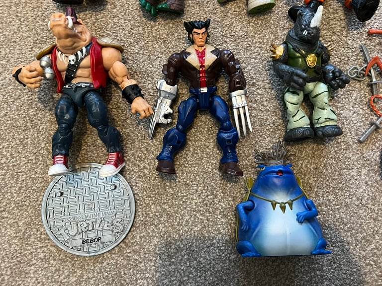 Teenage mutant ninja turtles toy bundle 