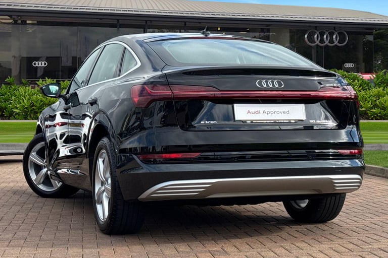 2022 Audi e-tron Sportback Technik 50 quattro 230,00 kW SUV ELECTRIC Automatic