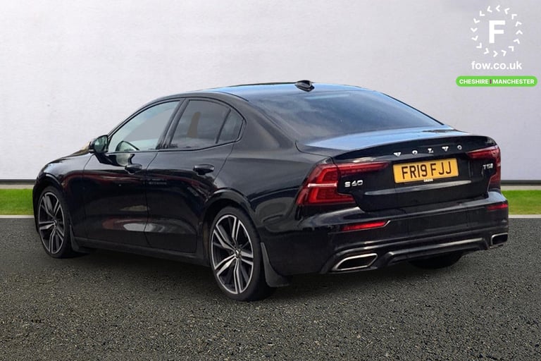 2019 Volvo S60 2.0 T5 R DESIGN Edition 4dr Auto Saloon PETROL Automatic
