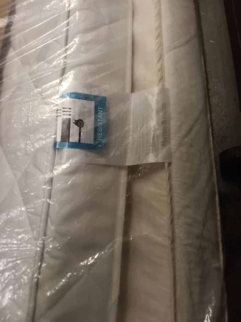 Child/toddlers first bed