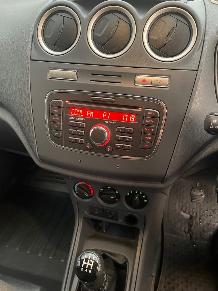 Ford, TRANSIT CONNECT, Panel Van, 2012, Manual, 1753 (cc)