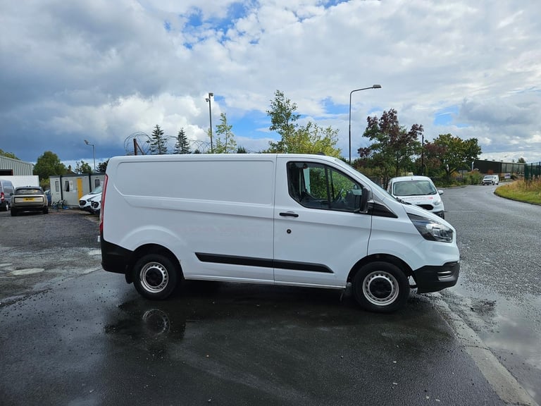 2021 ON 70 PLATE FORD TRANSIT CUSTOM 300 LEADER SWB DIESEL VAN ULEZ FREE ZONE