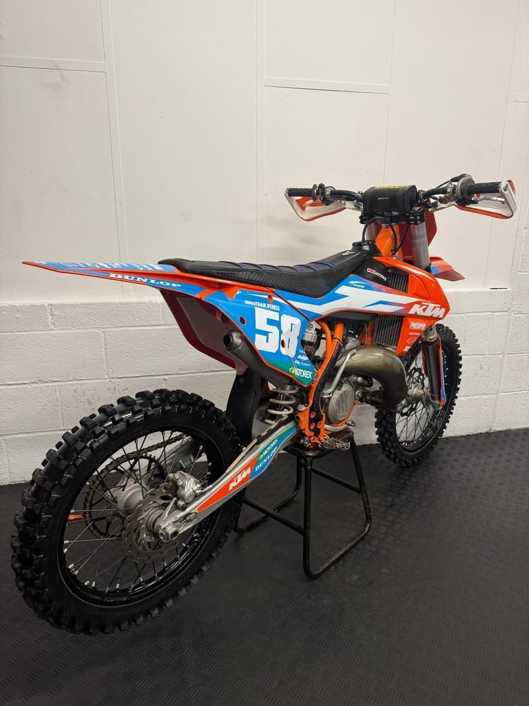 2017 KTM SX 125 Fantastic condition & spec 2 stroke motocross bike