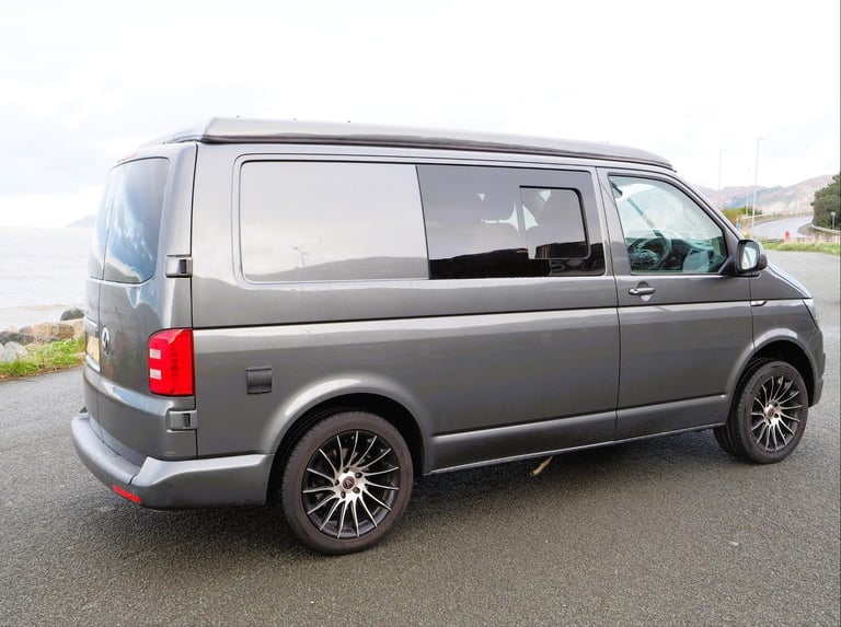VW Transporter T6/T30 Highline, 4 Berth/5 Belt Campervan