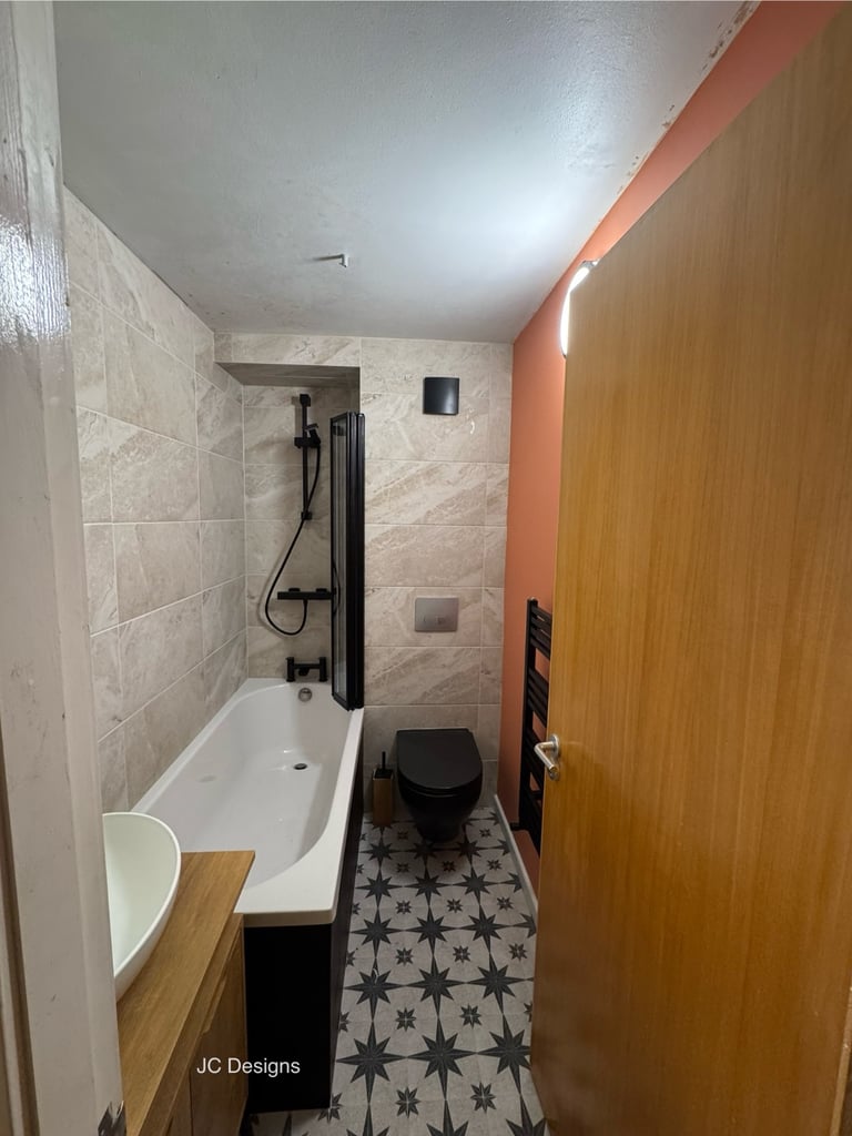 JC Designs bathroom fitting - Tiling 