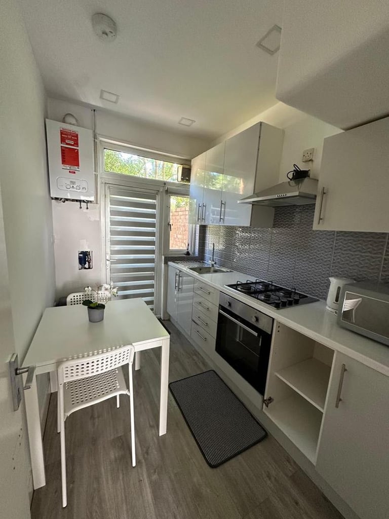 🏡🌞   COMFORTABLE ROOM FOR YOU IN TOTTENHAM    🌞 