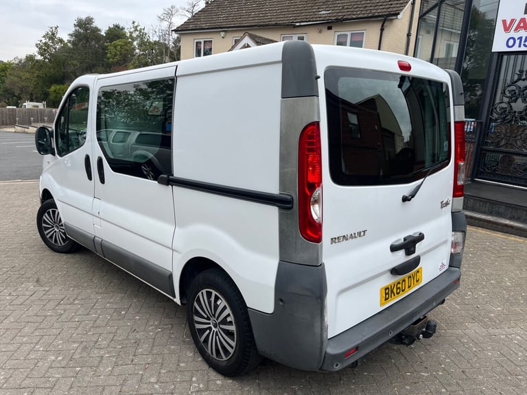 2010 Renault Trafic SL29dCi 115 [Sat Nav] Van PANEL VAN Diesel Manual