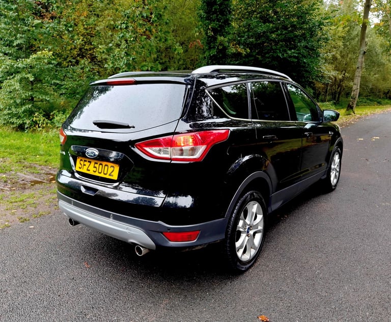 Ford, KUGA, Hatchback, 2014, Manual, 1997 (cc), 5 doors