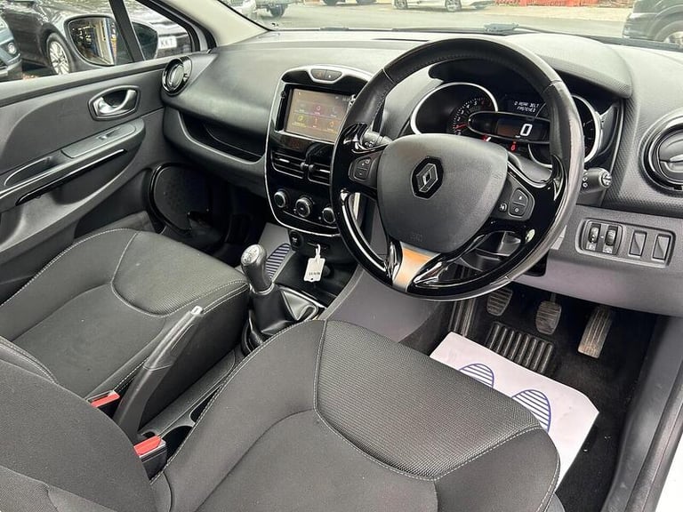 2016 Renault Clio 1.2 16V Dynamique Nav 5dr HATCHBACK PETROL Manual