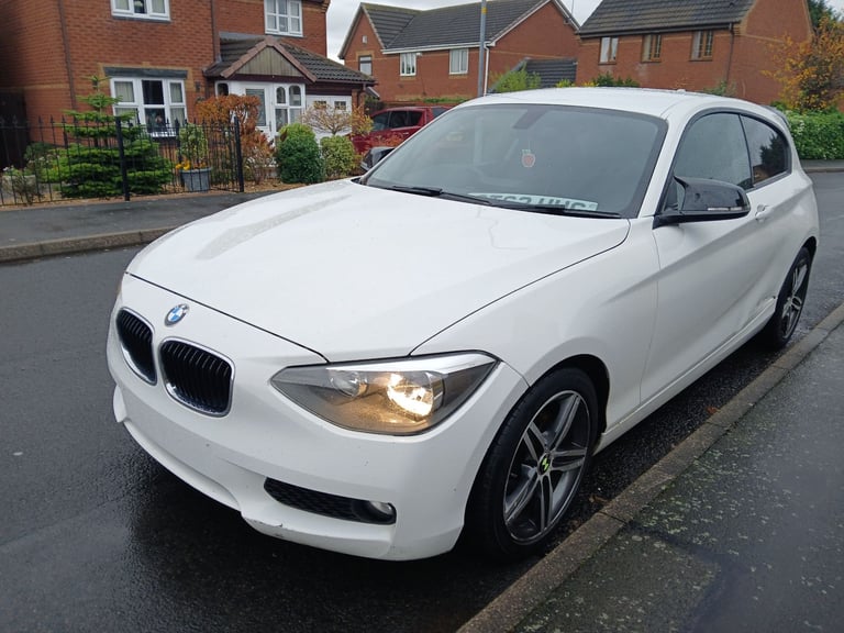 BMW 1 SERIES 116D SPORT 2012