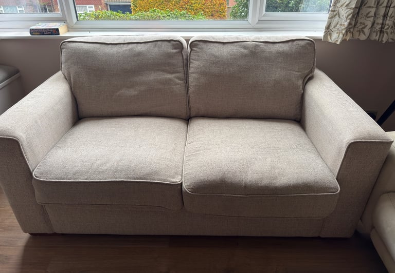  2-Seater Sofa – Great Condition, Ready to Go!