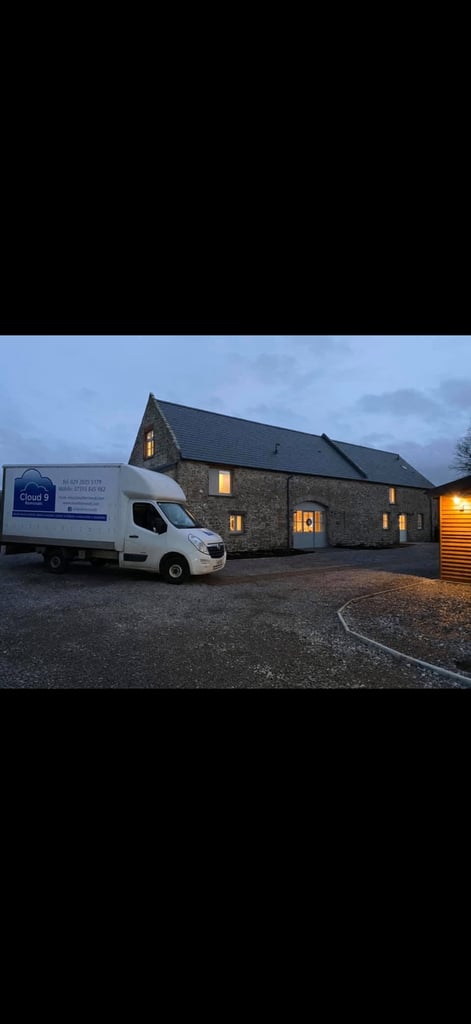 Mans and van 