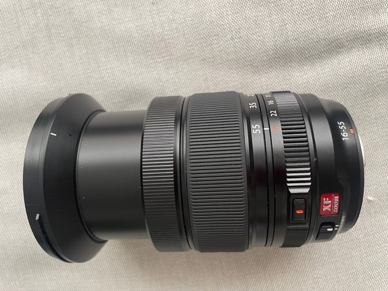 Fujifilm XF16-55mm F2.8 R LM WR II zoom lens
