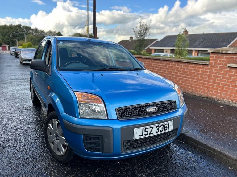 image for 2010 Ford Fusion 1.4 Style + 5dr HATCHBACK Petrol Manual