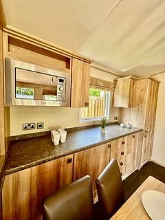 NOW REDUCED! NO AGE LIMIT PARK, 11 MONTH SEASON, FREE 2024 SITE FEES 