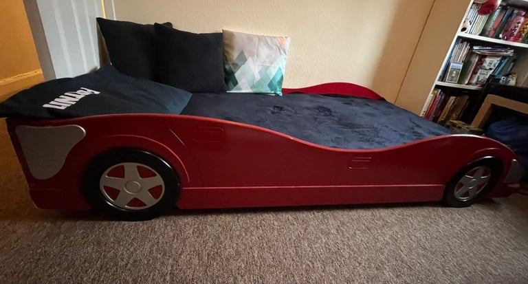 Red racing car bed
