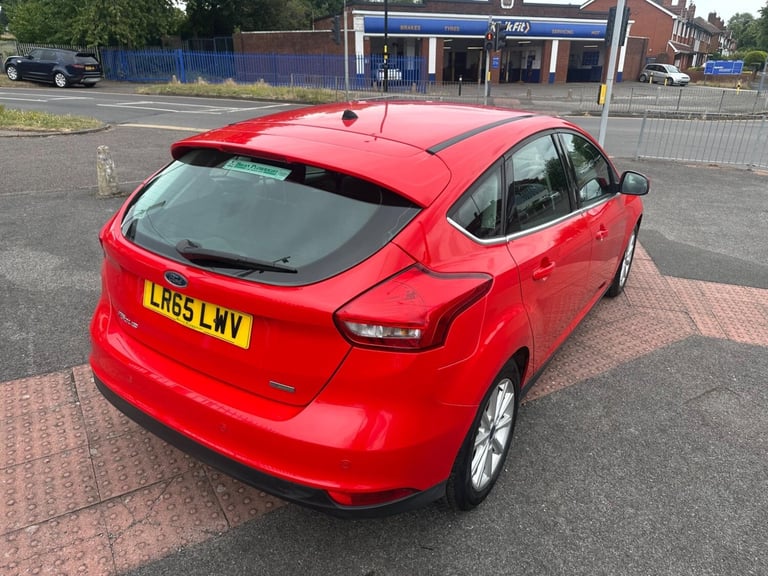2015 Ford Focus 1.0T EcoBoost Titanium Euro 6 (s/s) 5dr HATCHBACK Petrol Manual