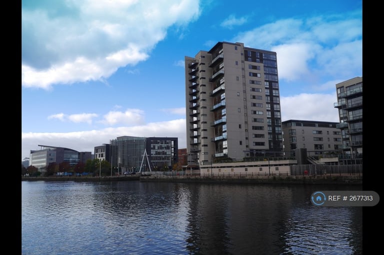 1 bedroom flat in Falcon Drive, Cardiff, CF10 (1 bed) (#2677313)