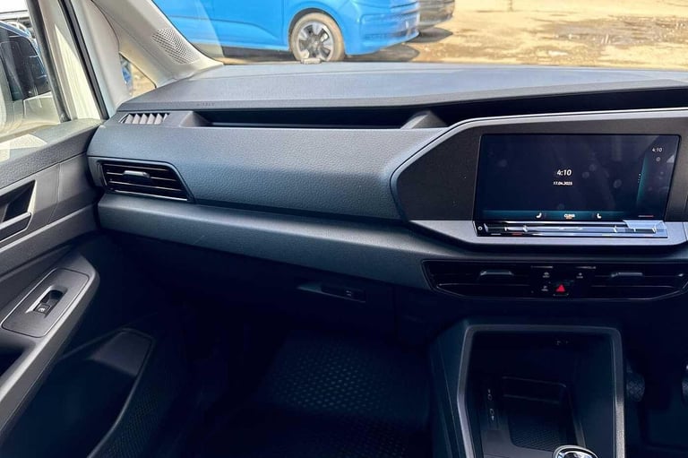 2025 Volkswagen Caddy 2.0 TDI 102PS Commerce Plus Van [Tech Pack] PANEL VAN DIESEL Manual