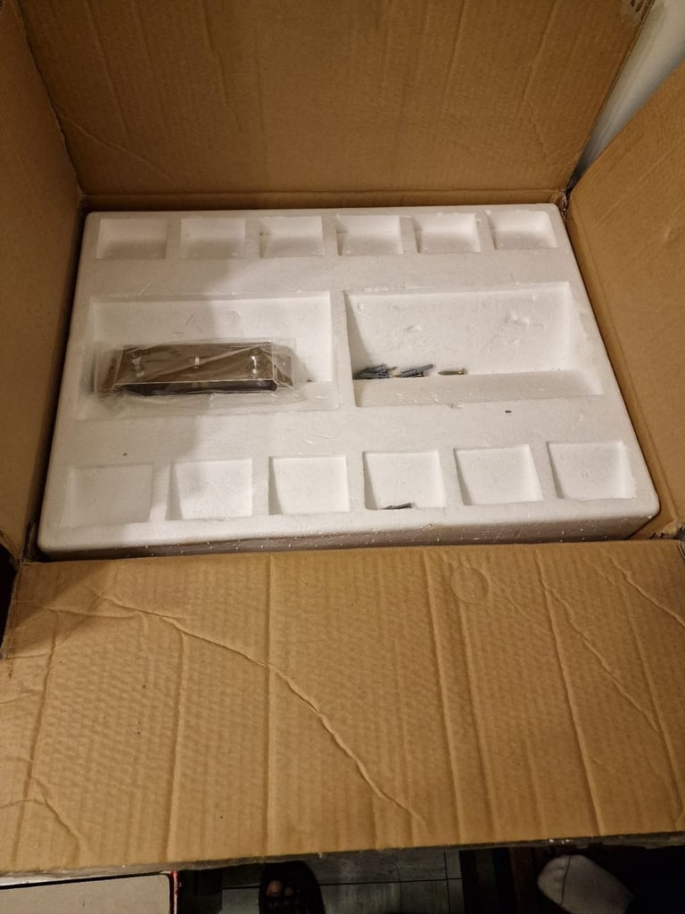 image for Brand New Speakers Vision SP-5000