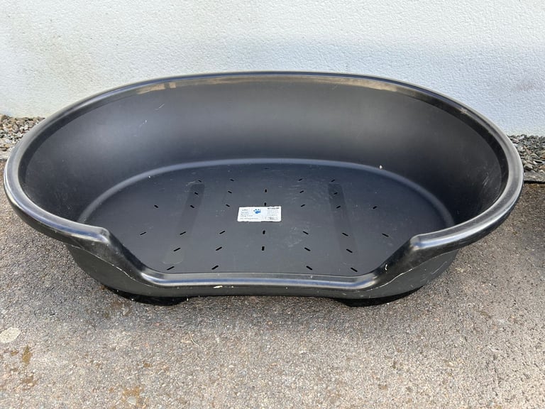 Black Plastic Dog Bed 78cms 
