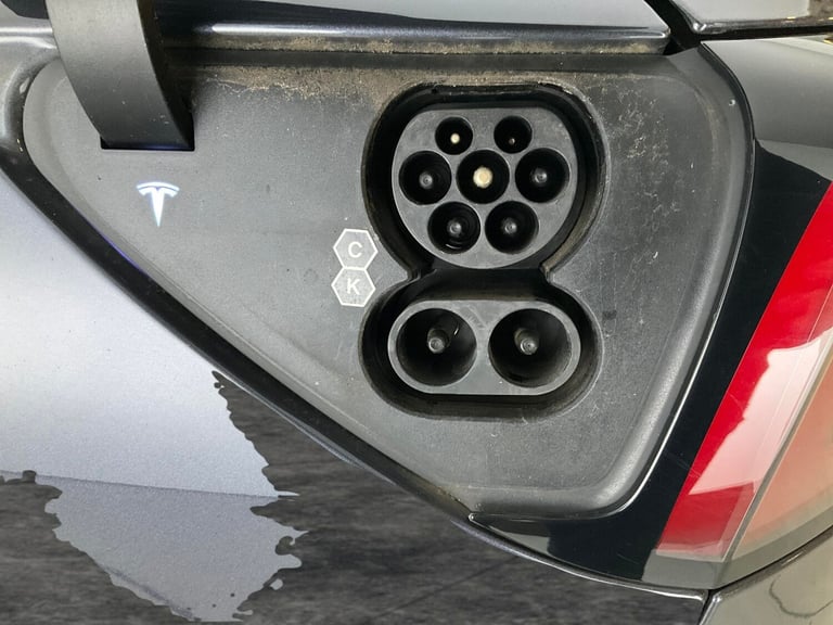 2021 Tesla Model 3 Long Range AWD 4dr Auto SALOON ELECTRIC Automatic