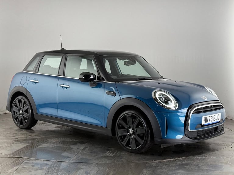 image for  MINI Hatch 1.5 Cooper Exclusive Steptronic Euro 6 (s/s) 5dr Petrol Automatic