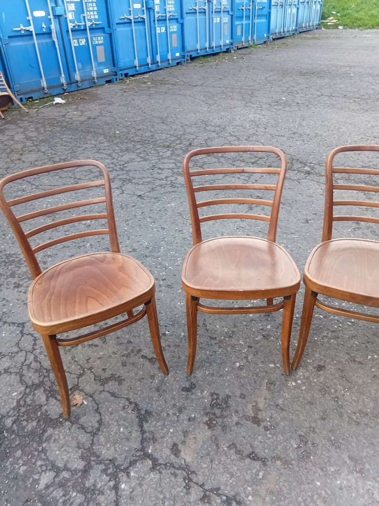 Beautiful/Luxurious 100% wood cafe/ restaurant chairs